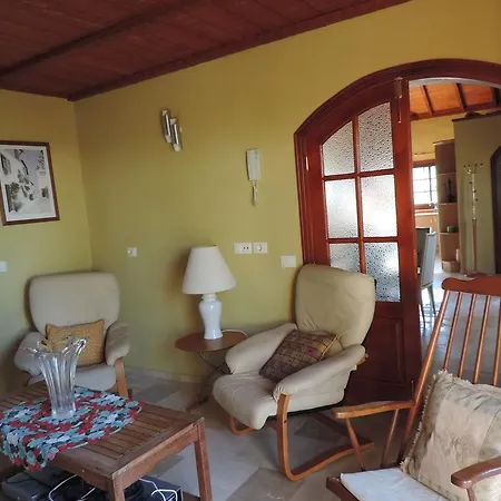 度假居 Landhaus Puerto De La Cruz 拉克鲁斯