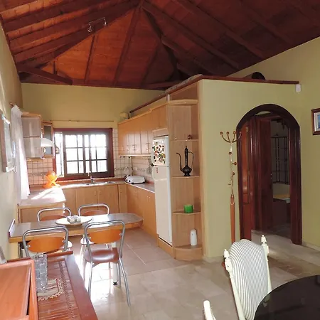 Landhaus Puerto De La Cruz 拉克鲁斯